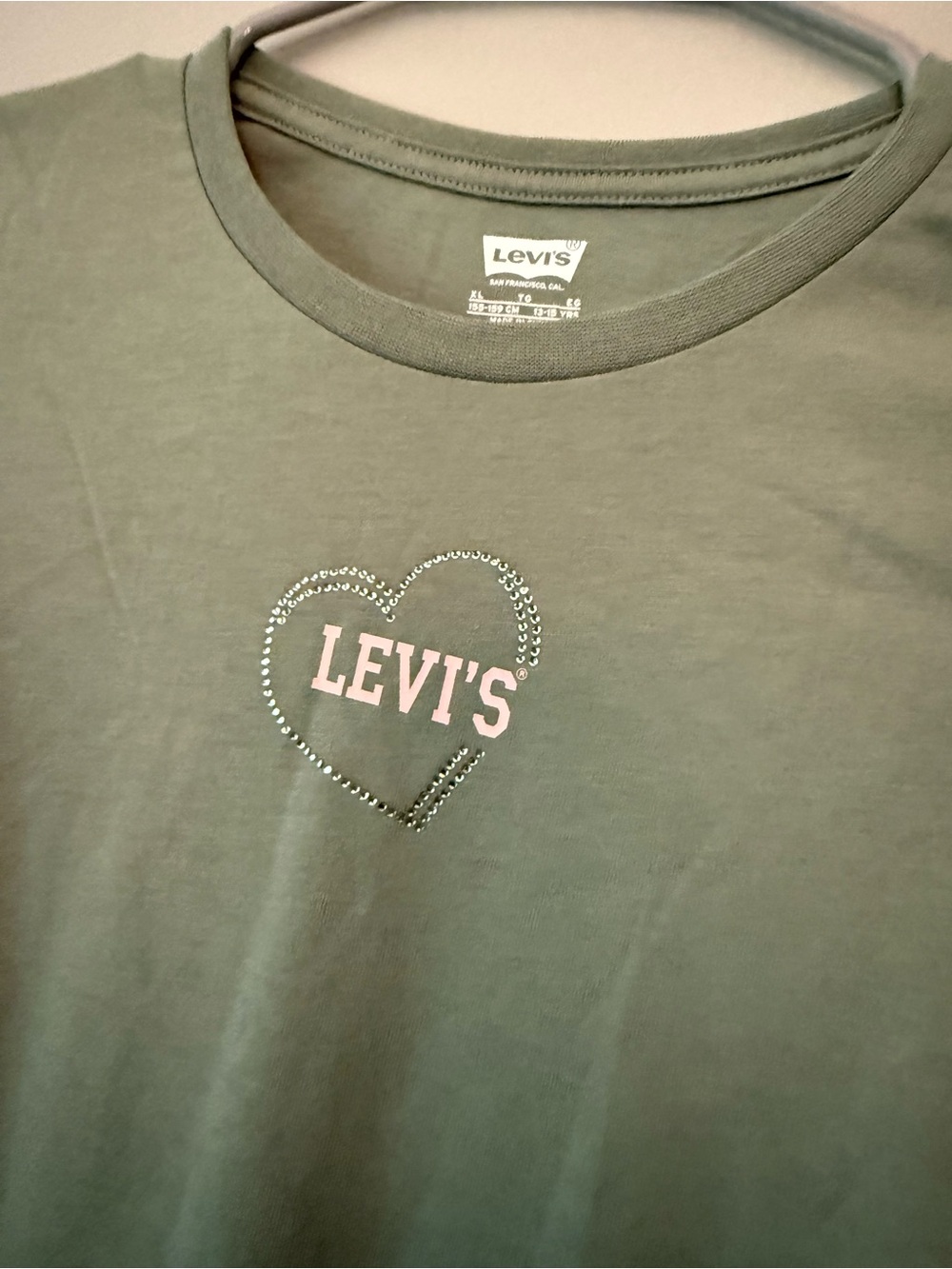 Levi's Girls’ olive green tee with lace-look long sleeves - Picture 2 of 6
